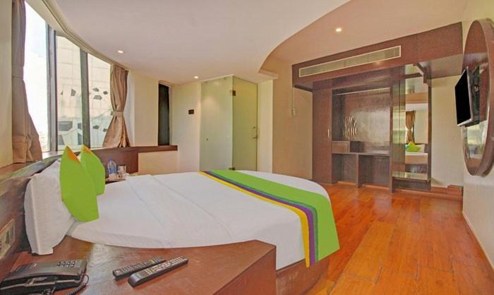 Hotel Pacific By Bestays Bombaim Exterior foto